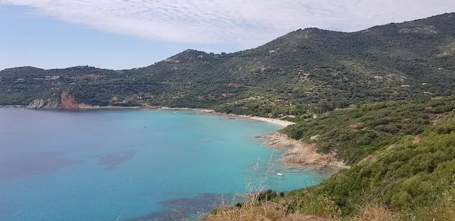 La plage de Menasina 5